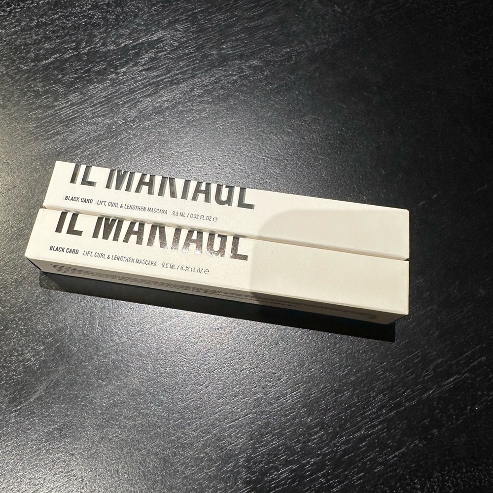 2 IL MAKIAGE Black Card Mascara in White Box